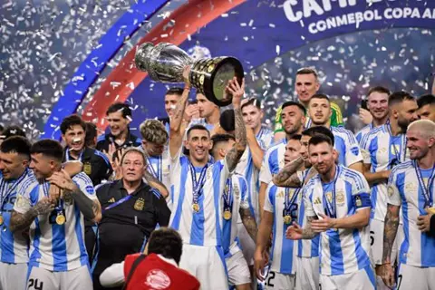 يبحث عن منزل.. بطل العالم يقترب من ريال مدريد